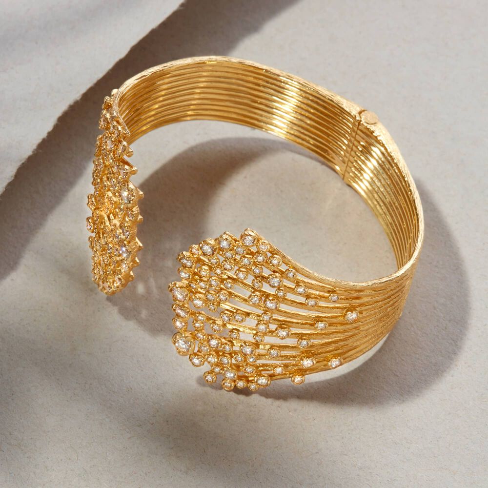 Hidden Reef 18ct Gold Diamond Cuff | Annoushka jewelley