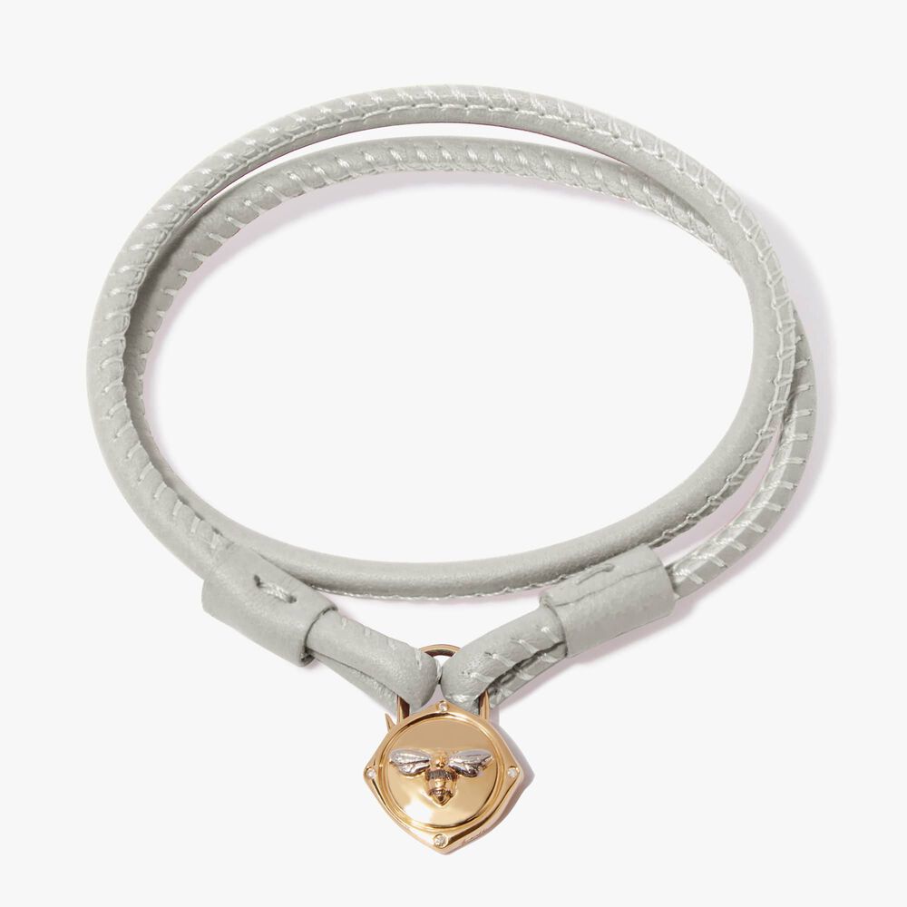 Lovelock 18ct Gold 41cms Cream Leather Bee Charm Bracelet | Annoushka jewelley