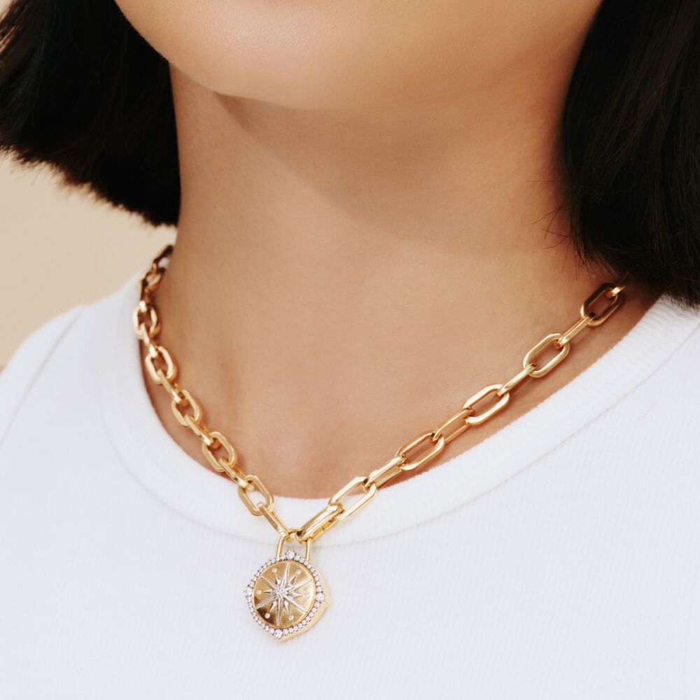 Lovelock 18ct Gold Diamond Star Medium Charm Pendant | Annoushka jewelley
