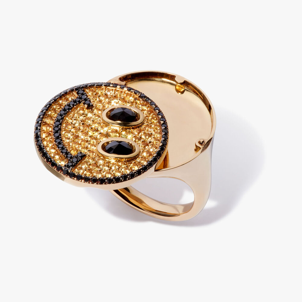 Mythology 18ct Yellow Gold Sapphire Smiley Face Ring | Annoushka jewelley