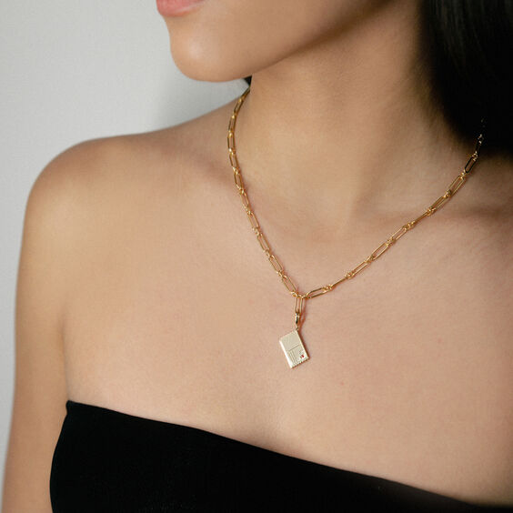 18ct Yellow Gold Postcard Necklace
