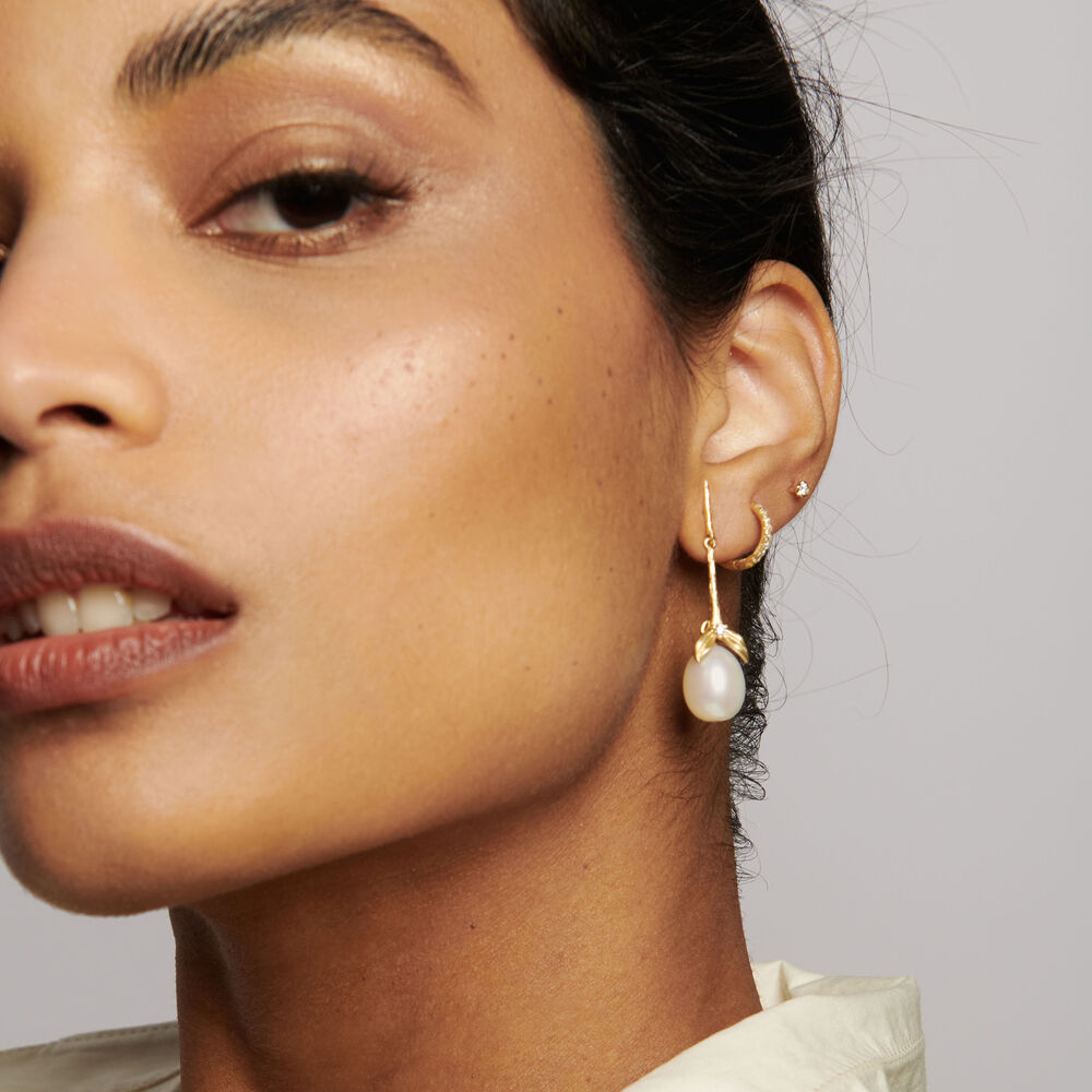 18ct Gold Tulip & Pearl Earrings | Annoushka jewelley