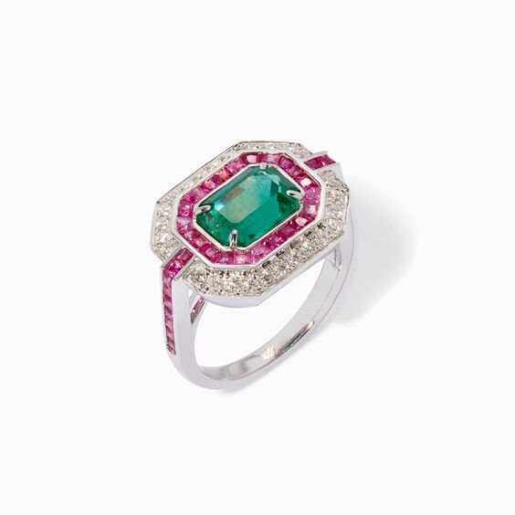Unique 18ct White Gold Emerald & Diamond Ring