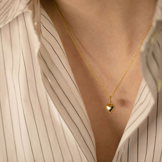 18ct Yellow Gold Small Heart Necklace
