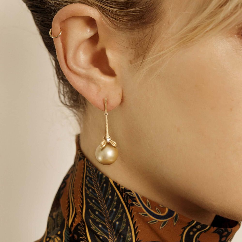 Tulips 18ct Yellow Gold South Sea Golden Pearl Earrings | Annoushka jewelley