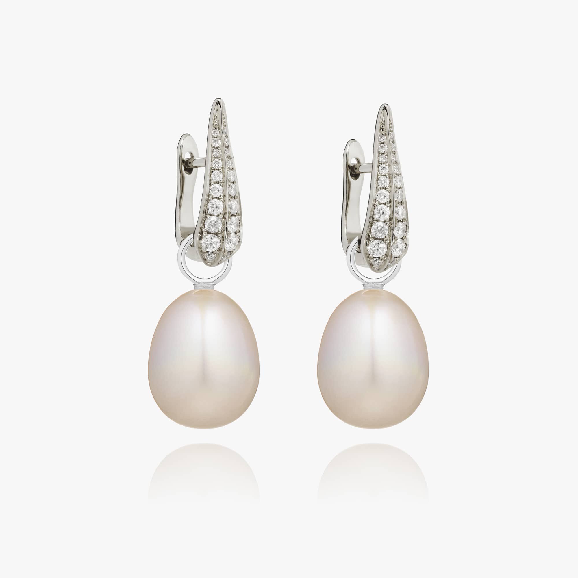18ct White Gold Pearl Diamond Earrings