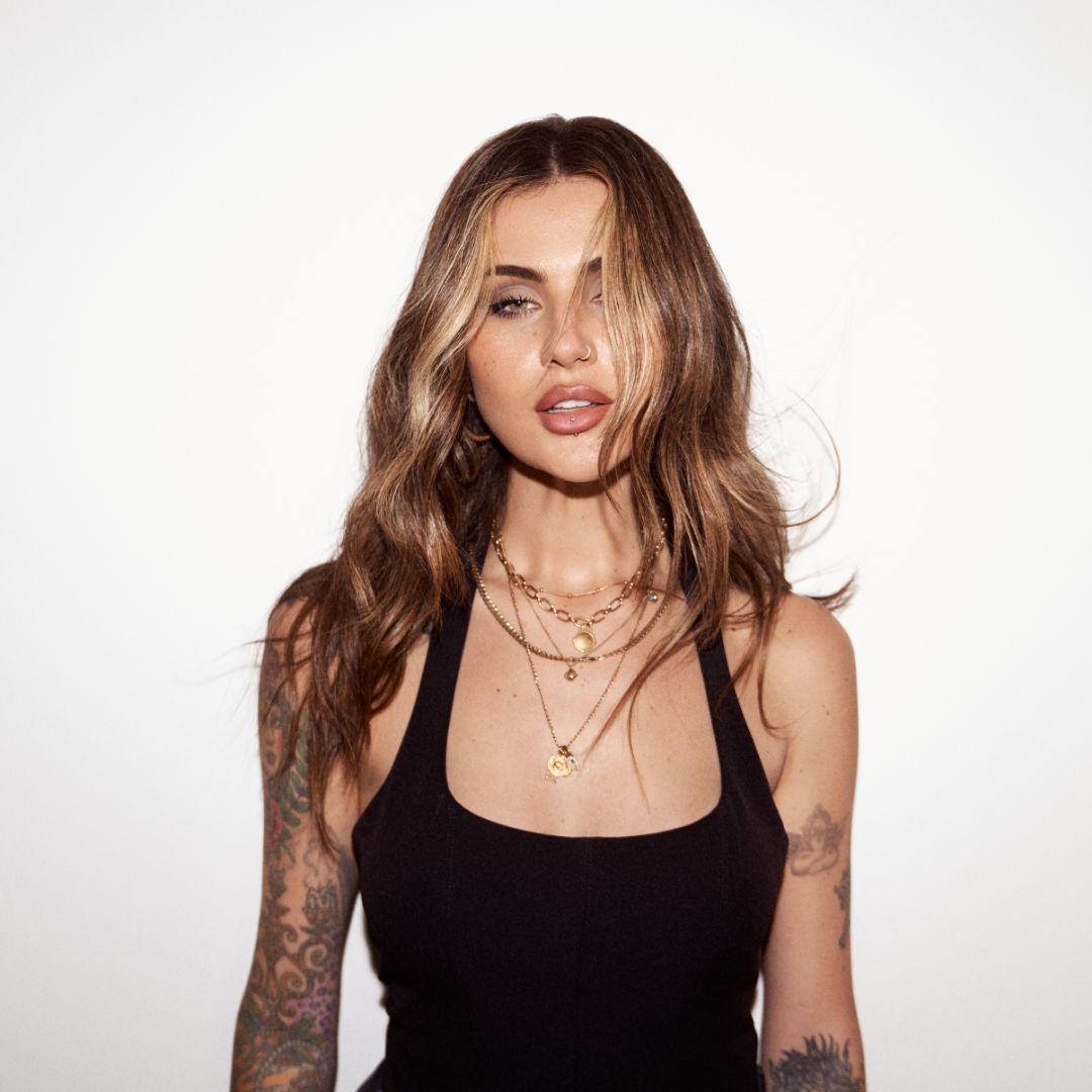 Jamie Genevieve