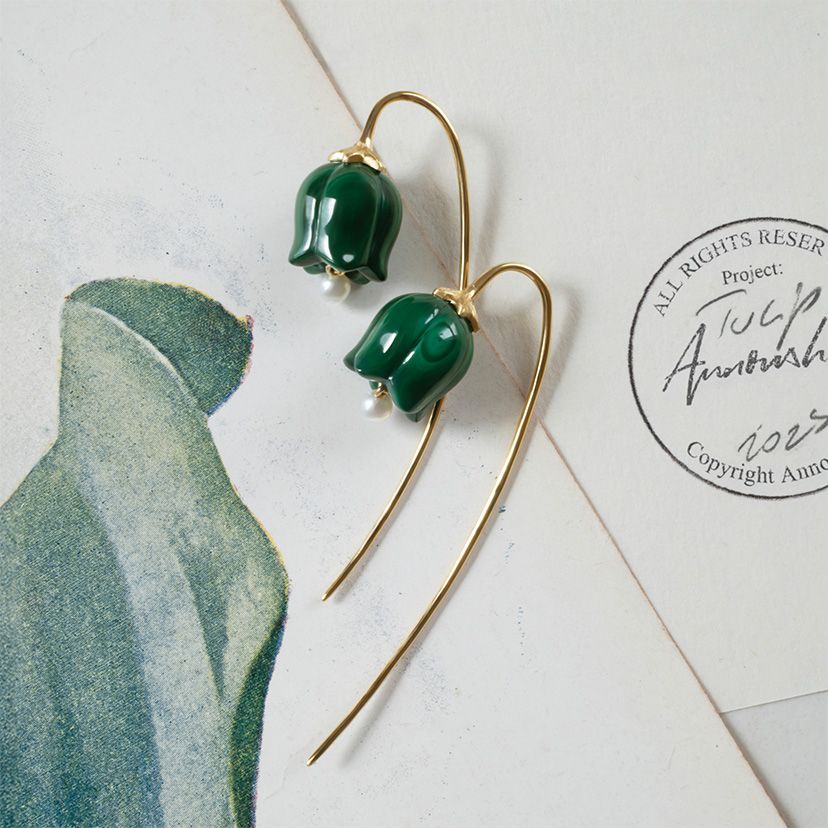 A Study in Botanical Beauty