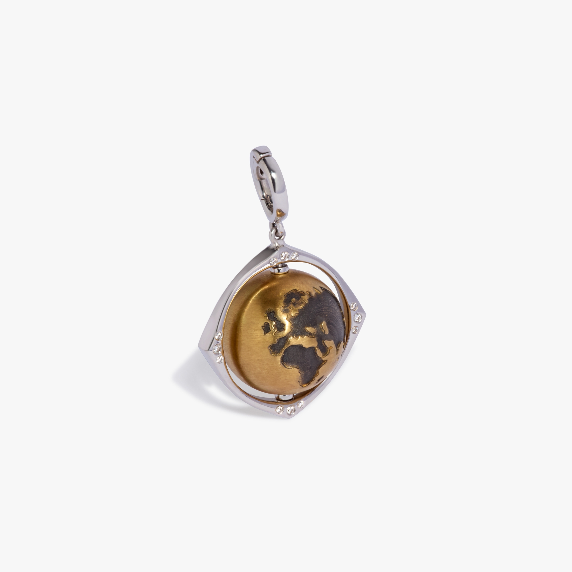 Annoushka 18ct Gold Mythology Diamond Spinning Globe Charm