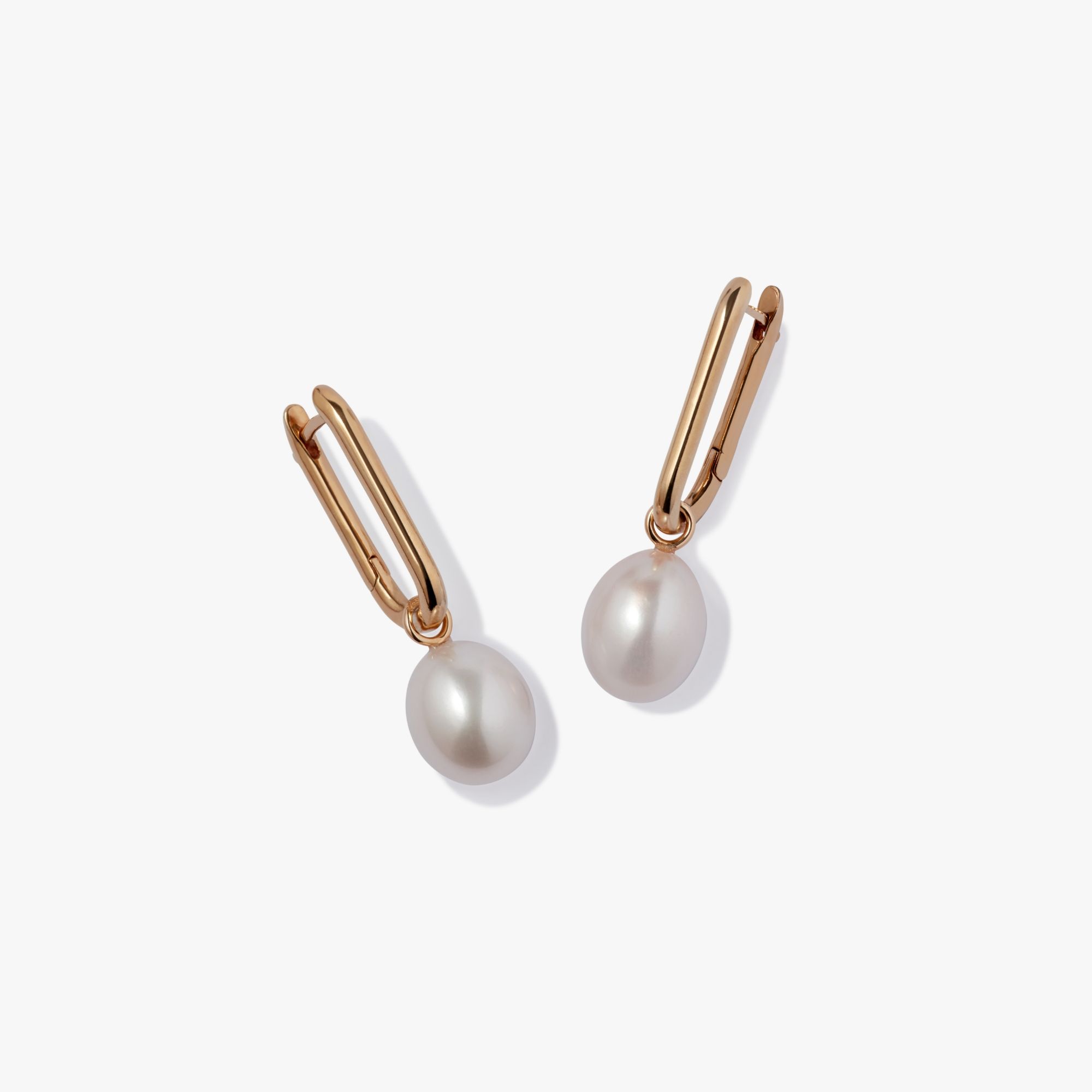 Knuckle Pearl Earrings