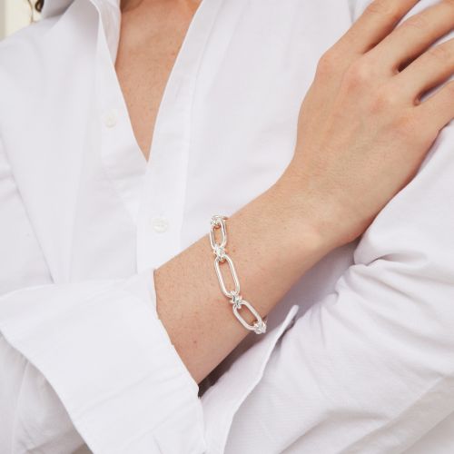 Knuckle Heavy Chain Bracelet