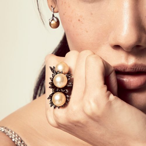 Golden Pearls Ring