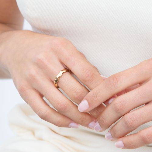 Whoopsie Daisy Gold 4mm Ring