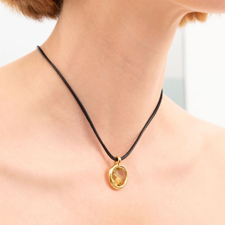 Sweetie Olive Quartz Pendant