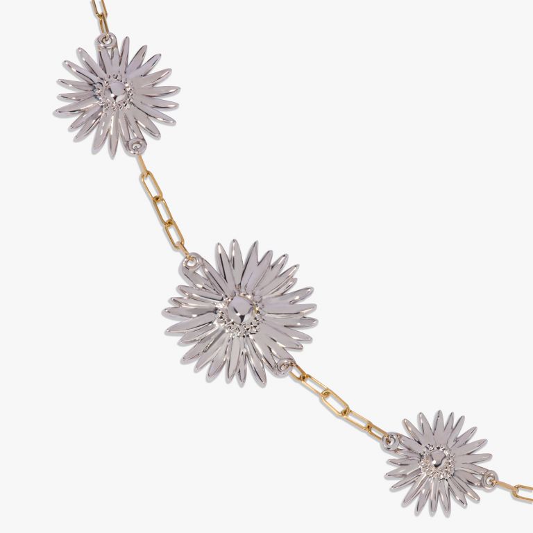Daisy Chain Necklace Daisy Chain Necklace