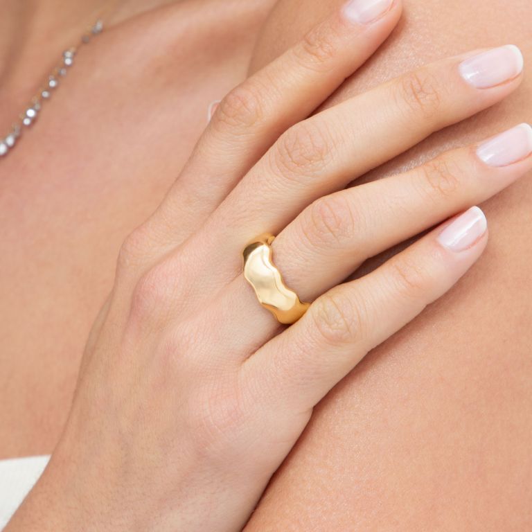 Whoopsie Daisy Gold 8mm Ring