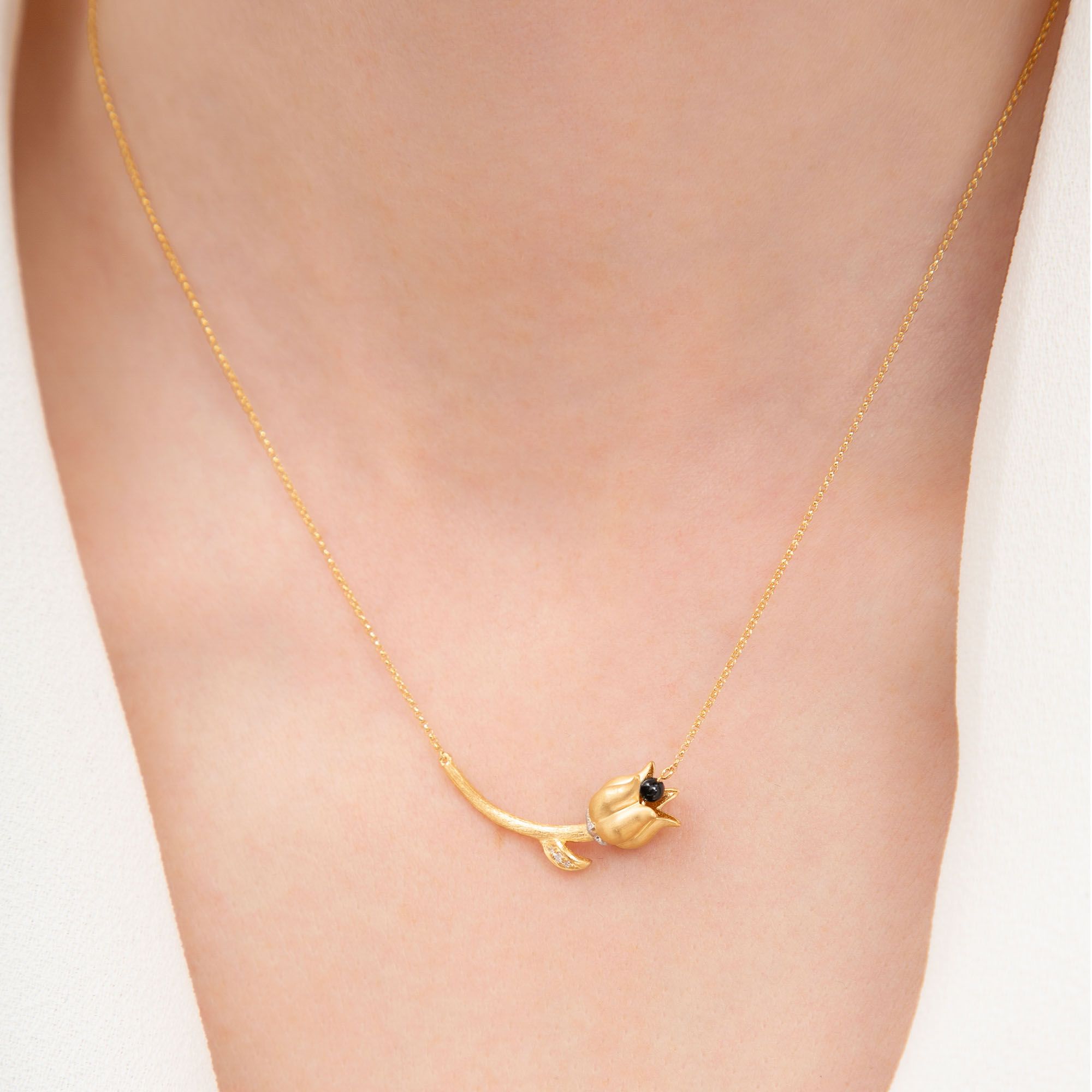 Tulips Necklace