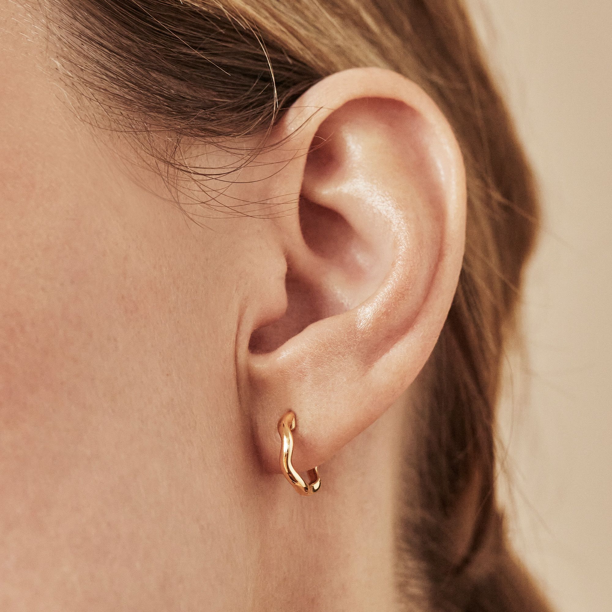 Whoopsie Daisy Small Hoop Earrings Whoopsie Daisy Small Hoop Earrings