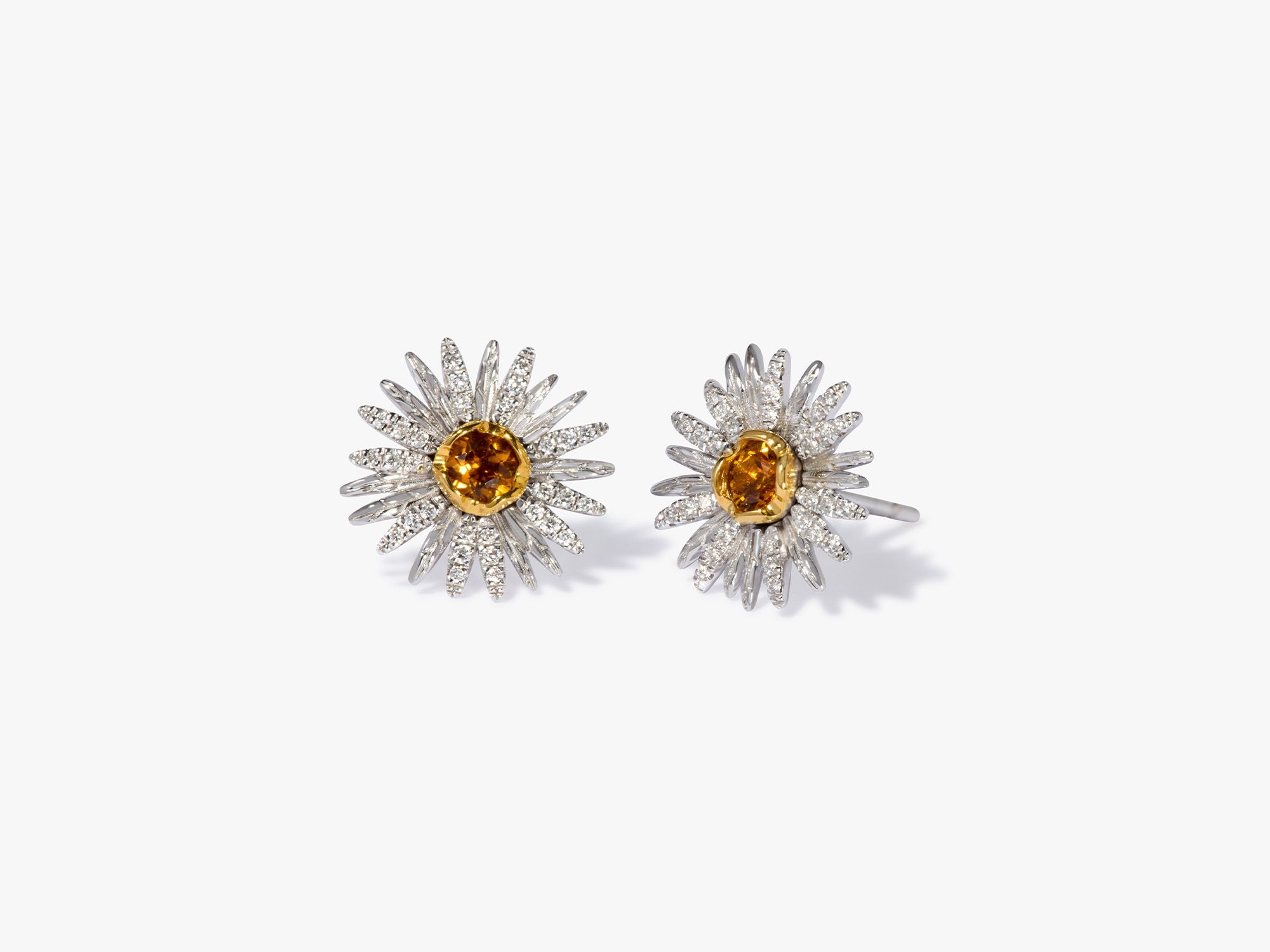 Daisy Stud Earrings Daisy Stud Earrings