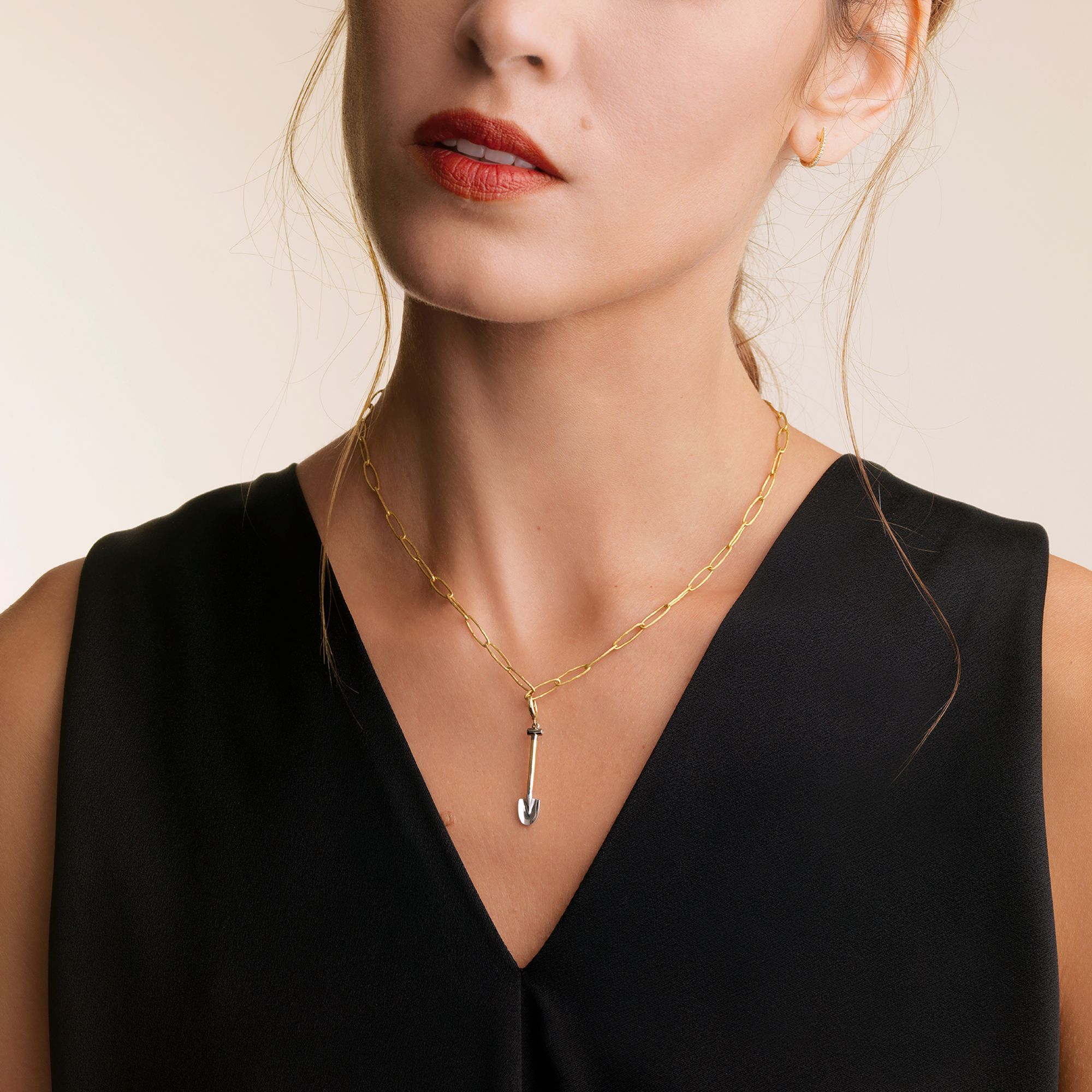 Annoushka x The Vampire's Wife Dig Charm Pendant