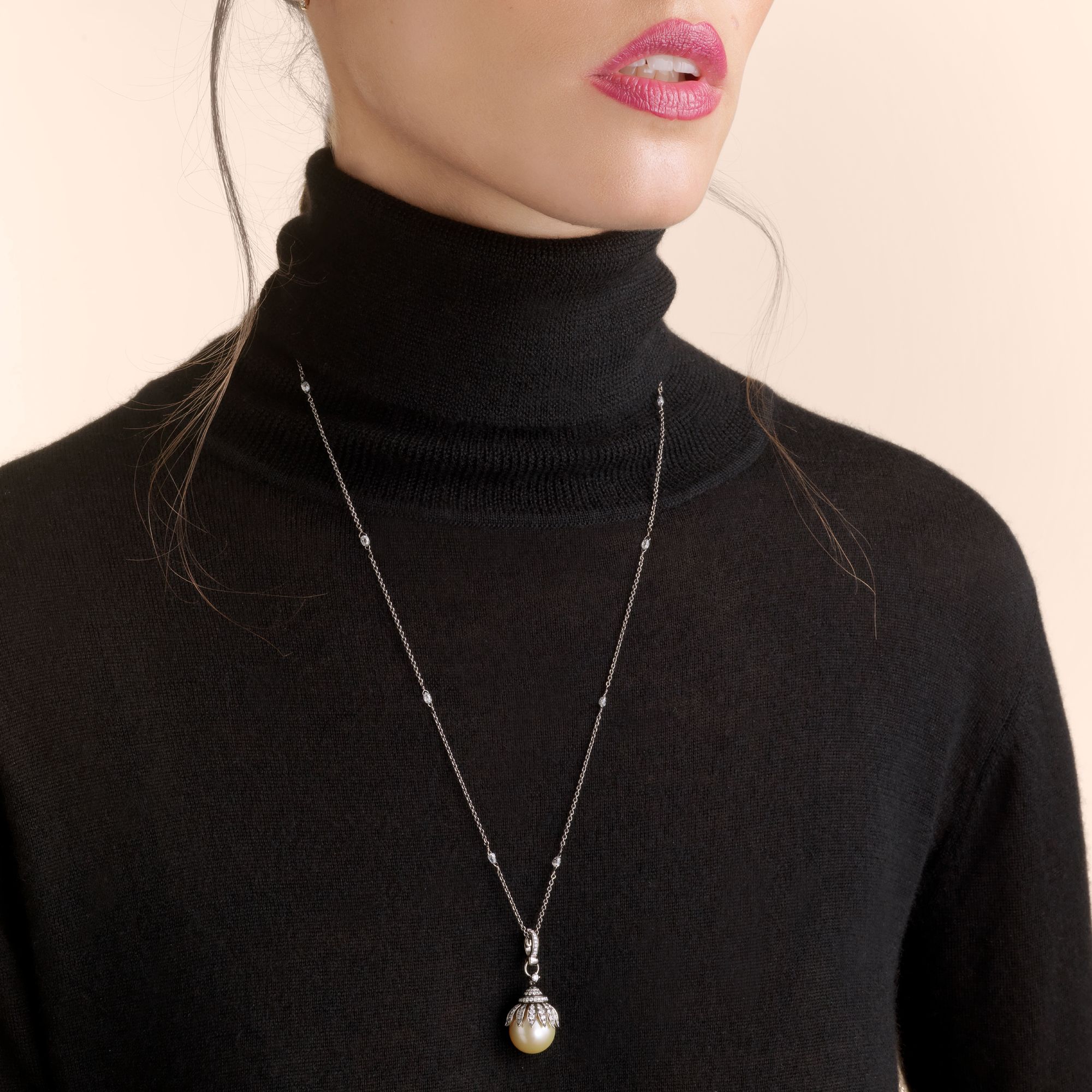 Golden Pearls Pendant