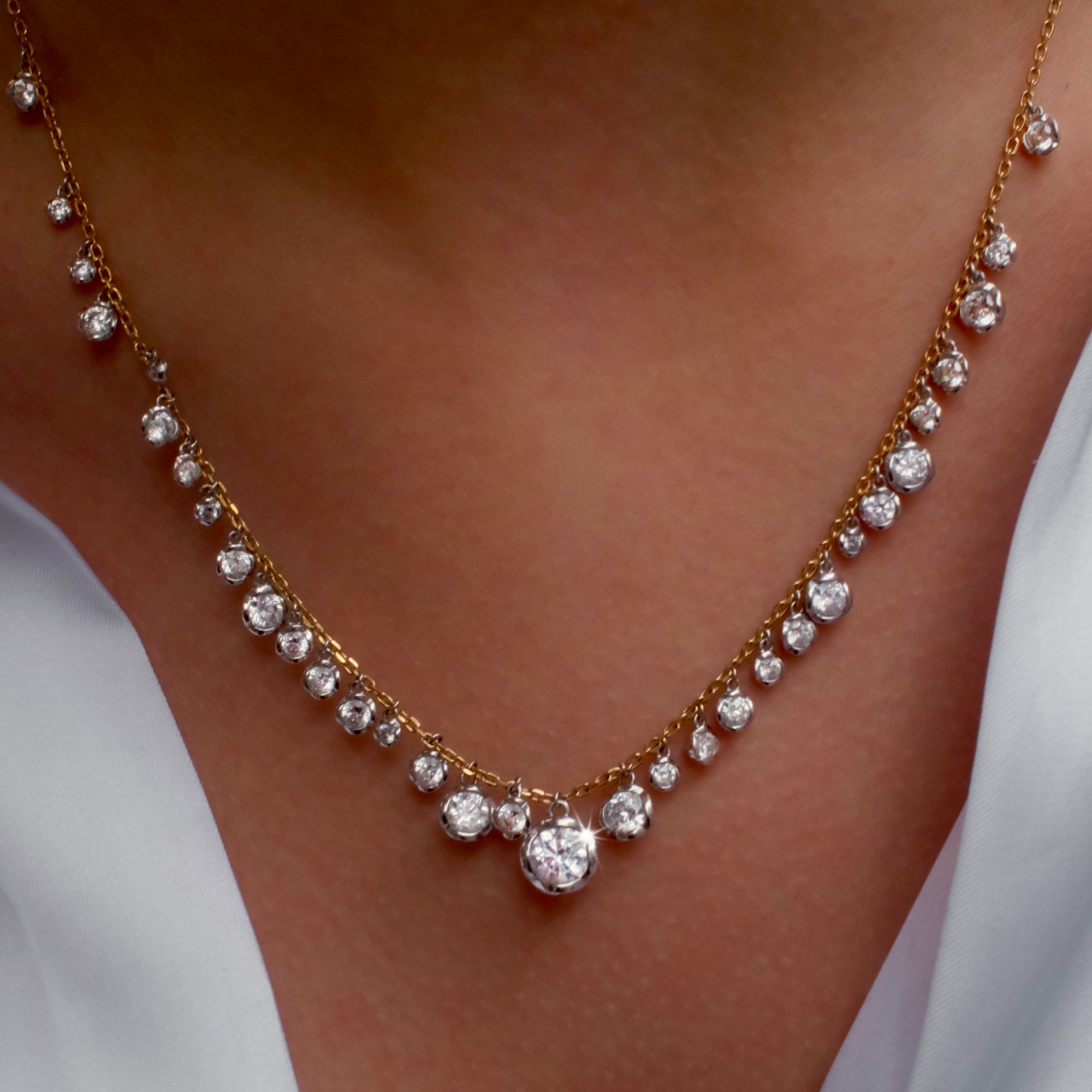 18k Solid Gold Whoopsie Daisy Diamond 4.52k Necklace - Annoushka US